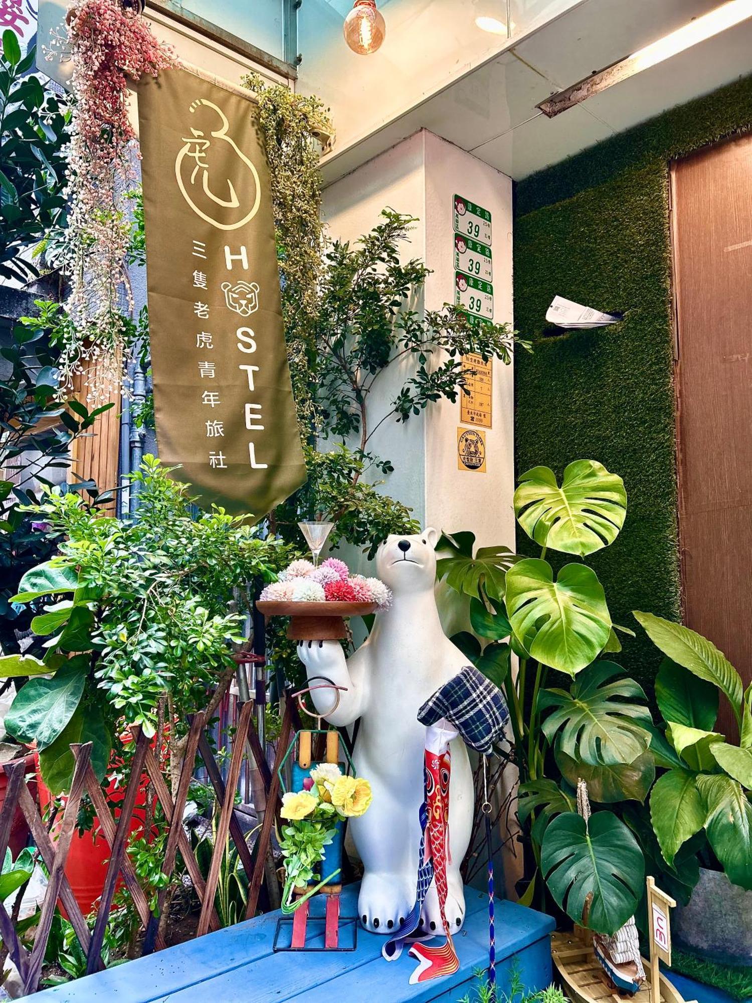 Taipei Triple Tiger Inn Buitenkant foto